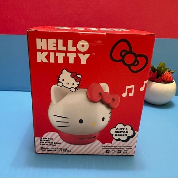 Hello Kitty Bluetooth Wireless speaker - Picture 3 of 5